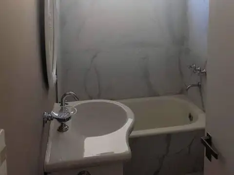 Alquiler 2 Ambientes con lavadero - ALMAGRO