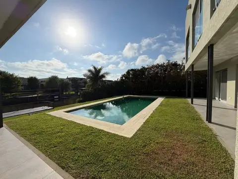 Casa  en Venta en El Yacht, Nordelta, Tigre