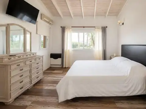 Casa 4 ambientes con 3 baños