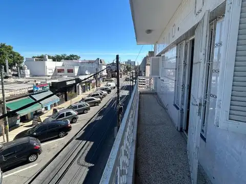 Departamento en Venta en Villa Adelina, USD 57.500