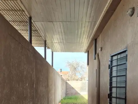 Local en Alquiler en Rivadavia, $ 1.700.000