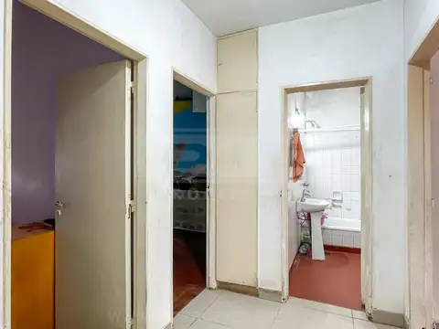 Casa 3 ambientes con 2 baños