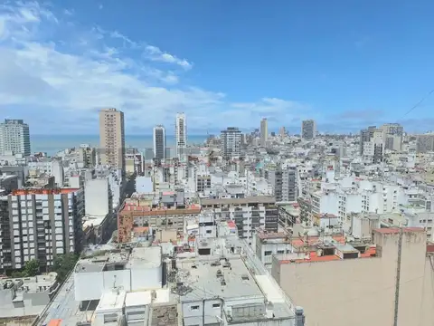 Venta de Departamento 4 AMBIENTES en zona Centro, Mar del Plata            
            
        ...