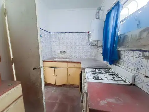 Depto Tipo Casa en Venta 56 años