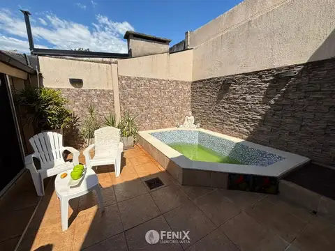 CF1352 - CASA EN VENTA - 5 DORMITORIOS - AV. ALMTE. BROWN Y LAVALLE