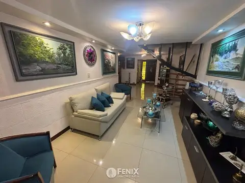 Casa en Venta de 5 dormitorios