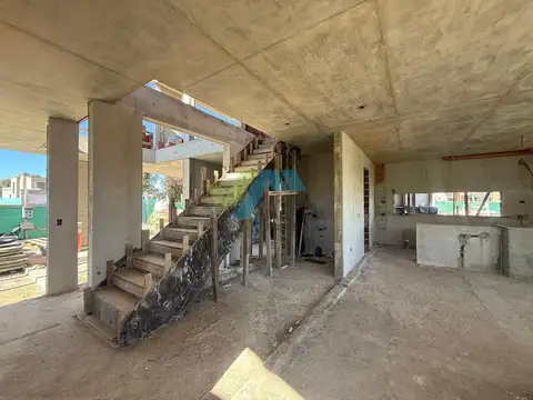 Casa  en Venta en Los Cardos, Manuel Alberti, Pilar