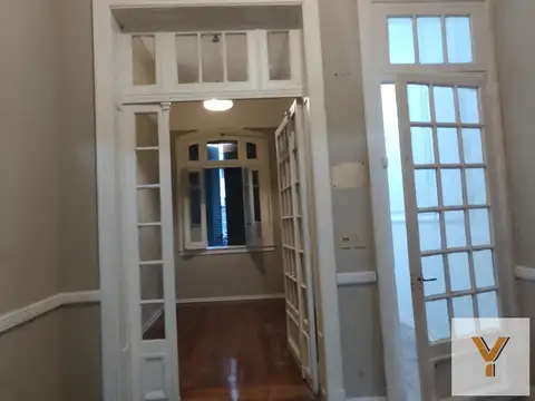 Departamento en venta - 4 Dormitorios 2 Baños - Recoleta