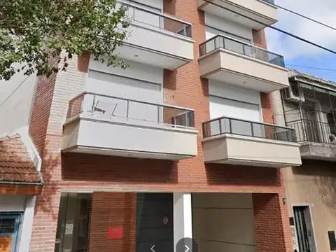 Departamento en Venta con 1 cochera