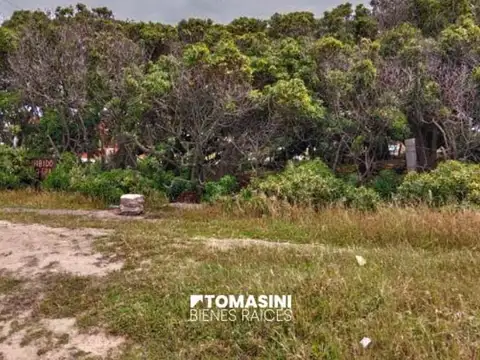 TERRENO EN PARQUE CAMET