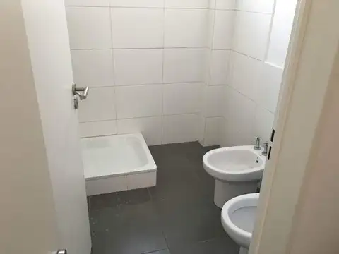 Pte. Peron , Piso 4