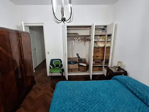 Departamento en Venta en Parque Rivadavia, USD 130.000