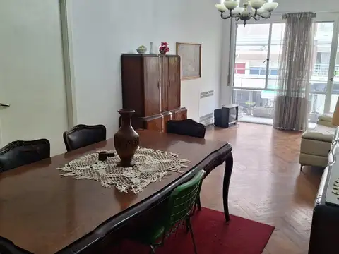 Venta Excelente Departamento 4 ambientes en el corazón de Caballito