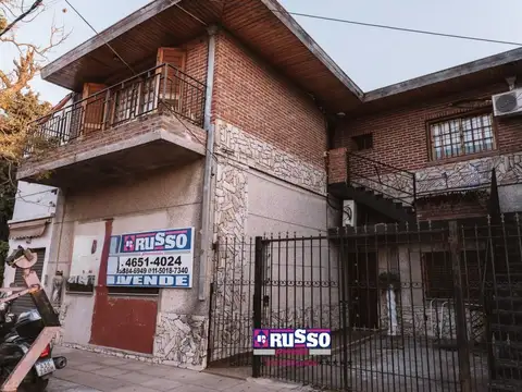 SARRATEA, MANUEL de 2400