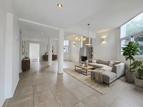 Casa en Venta en Villa Olivos, USD 300.000