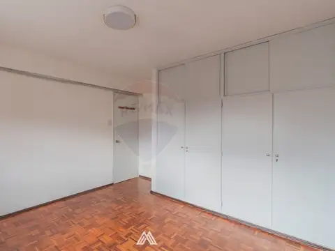 Departamento 5 ambientes con 2 baños