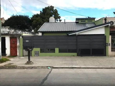 CASA 3 AMBIENTES EN VENTA - SAN MIGUEL