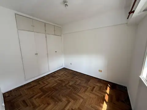 Departamento 2 ambientes - Piso 10 - ¡ Gran Ubicacion !