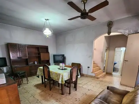Depto Tipo Casa en Venta de 3 ambientes