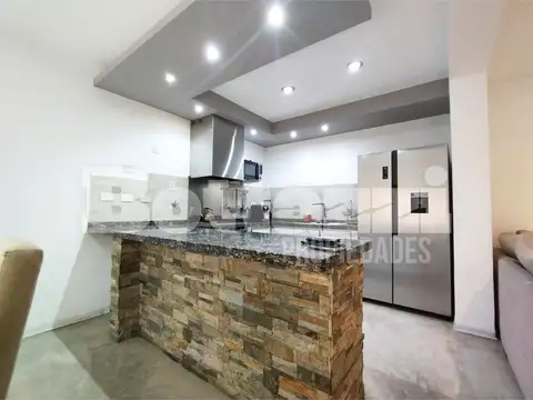 Depto Tipo Casa en Venta al Sur