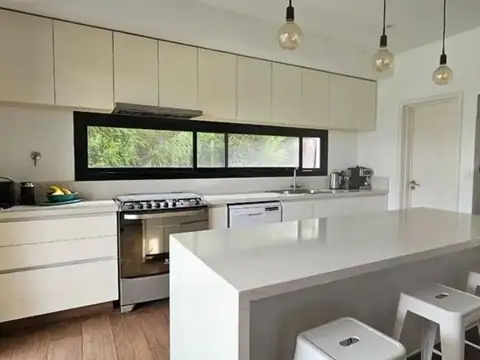 Casa en Venta en Puertos - Barrio Vistas, USD 379.000