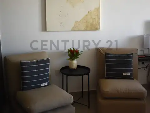 40 e/ 17 y 18 - MONOAMBIENTE EN ALQUILER ( OPCION AMOBLADO)