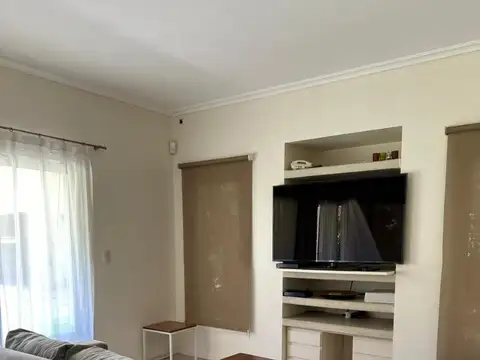 Casa en Alquiler de 3 dormitorios
