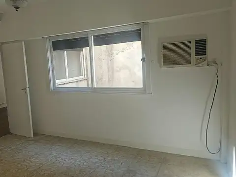 3 amb en buen estado en un 3er piso por escalera