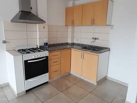 Martin Fierro 6600, Piso 2