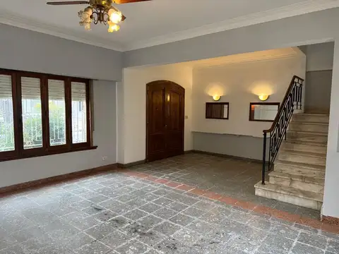 Casa en Alquiler de 4 dormitorios