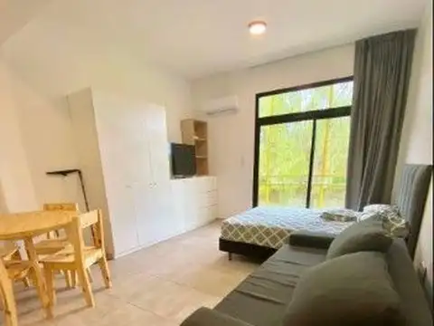 VENTA DE MONOAMBIENTE CON BLACON Y COCHERA 