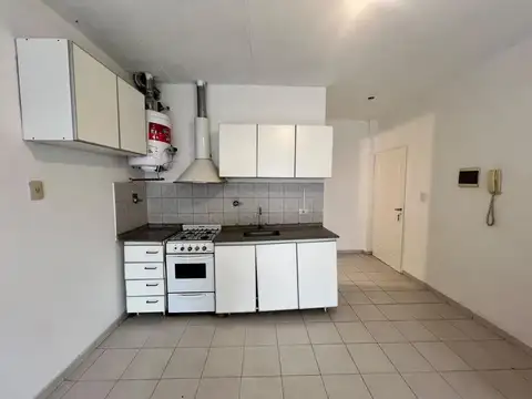 Departamento en Alquiler en Villa Maipú, $ 500.000