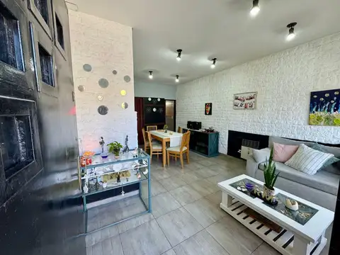 Depto Tipo Casa en Venta en Villa Lynch, USD 124.900