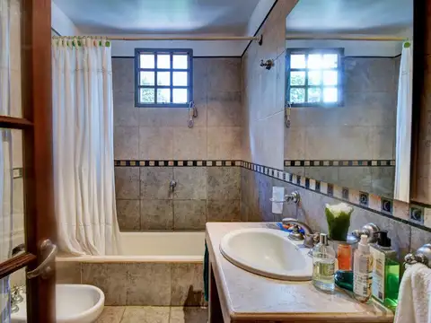 Depto Tipo Casa en Venta de 4 ambientes