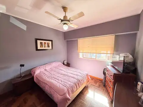 Depto Tipo Casa en Venta 50 años