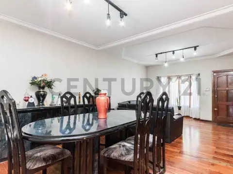 Venta de Casa 5 Ambientes + PH Interno 2 Ambientes en Lanús