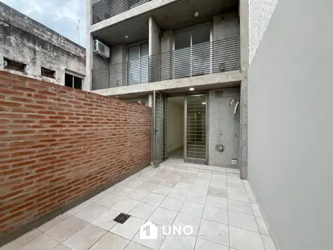 Ovidio Lagos 100, Piso 1