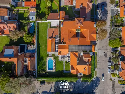 Casa en Venta de 5 dormitorios