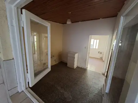 Depto Tipo Casa en Venta 40 años