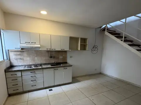 Depto Tipo Casa en Venta de 1 dormitorio