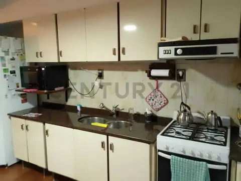 VENTA de Casa de 4 Dormitorios en Guadalupe, Santa Fe.