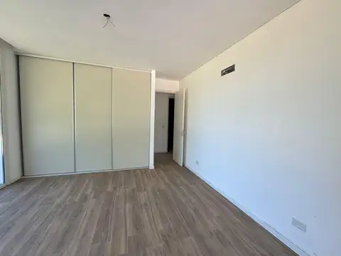 Departamento en Venta con 2 cocheras