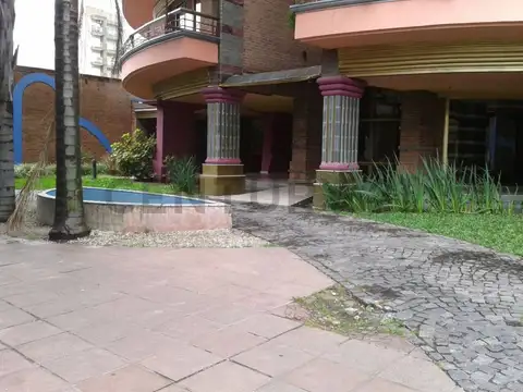 Intendente Grant 200, Piso 12