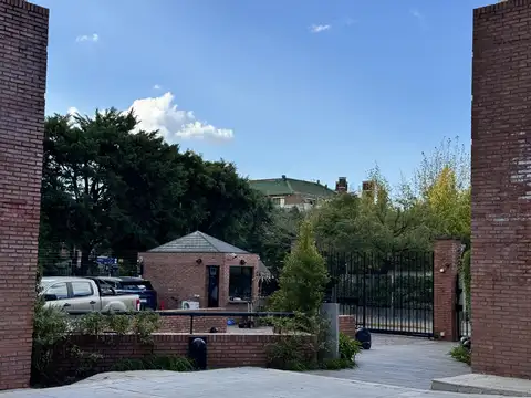 Juan Clark  esq. Liniers