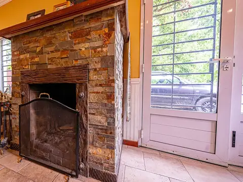 VENTA CASA 5 AMBIENTES FRANCISCO ALVAREZ JARDIN