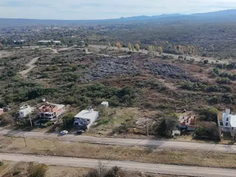VENTA LOTE MINA CLAVERO VISTA SIERRAS Y CERCA RUTA