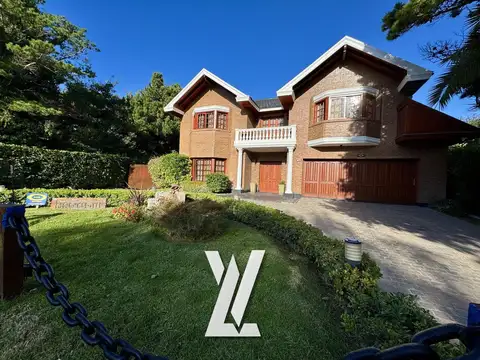 Casa en Venta de 6 dormitorios