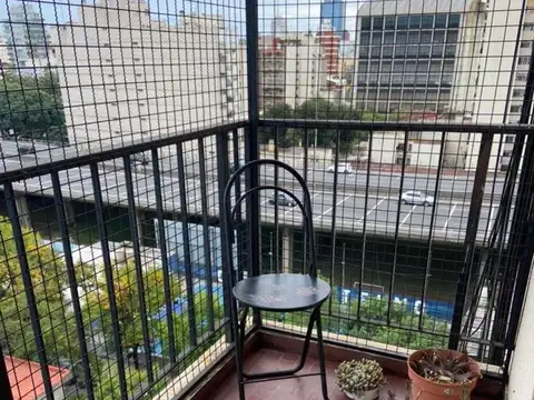 Perú 1300, Piso 8°