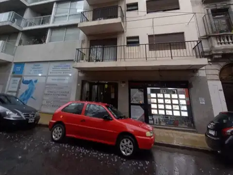 Dto.2 ambientes amoblado c/balcon -S.Telmo
