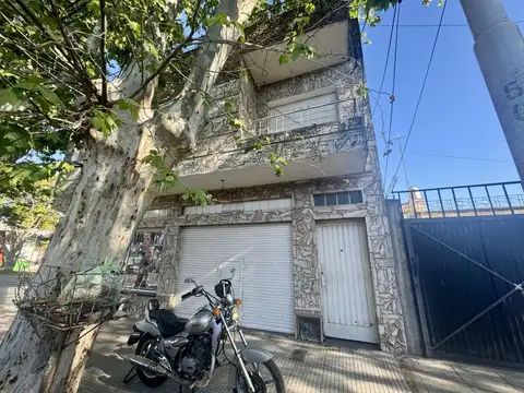 Doctor José Rebizzo 5600, Piso 1